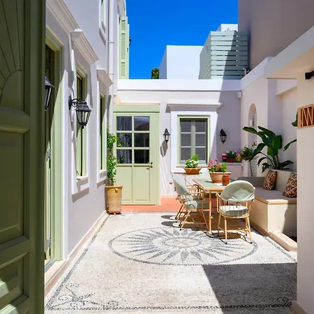 Casa de Férias Siliguri Traditional House