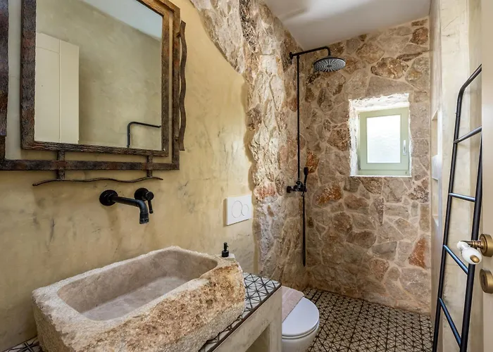 Casa de Férias Siliguri Traditional House Rhodes City