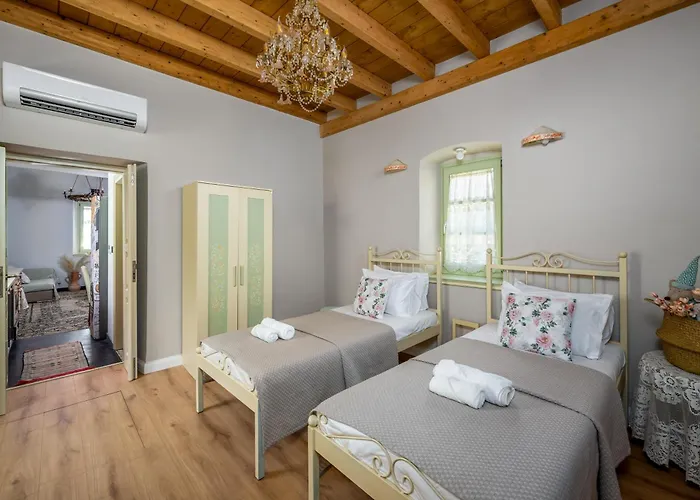 Siliguri Traditional House Rhodes City